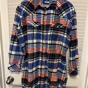 Wrangler Flannel Oversized Medium Dress in Blue, Red, and White